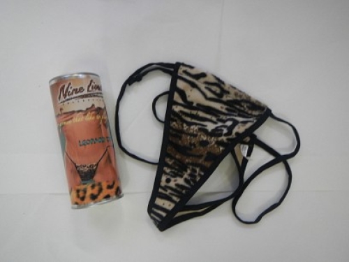 Kalhotky v plechovce